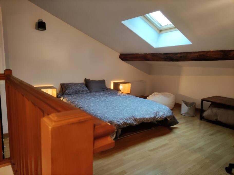 L'Atelier Cosy - Maison De Village Atypique Saint-Georges-d'Esperanche 외부 사진